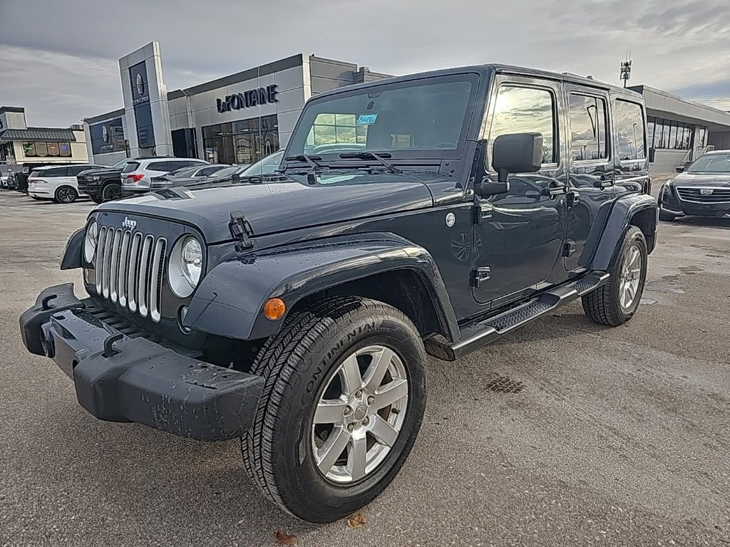 Used 2016 Jeep Wrangler Unlimited Sahara w/ Connectivity Group image 2