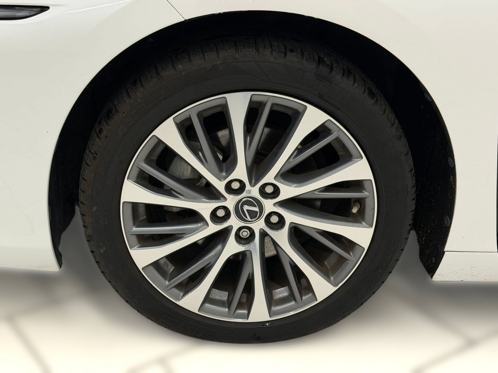 Used 2021 Lexus ES 300h w/ Premium Package FWD image 10