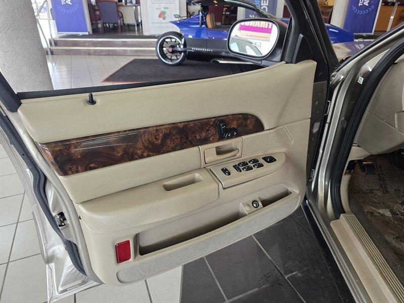 Used 2004 Mercury Grand Marquis LS RWD image 7