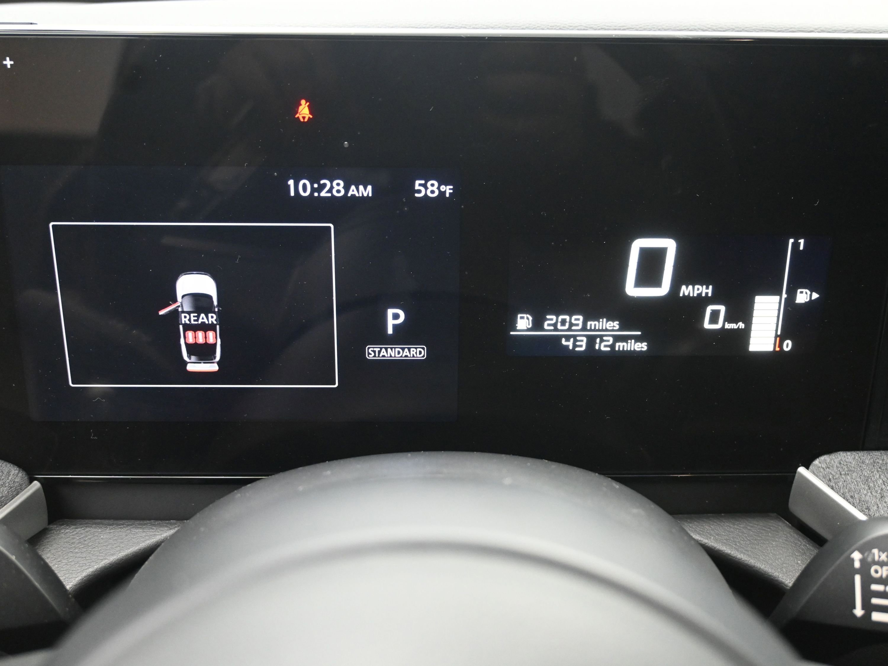 Certified 2025 Nissan Kicks SV image 5