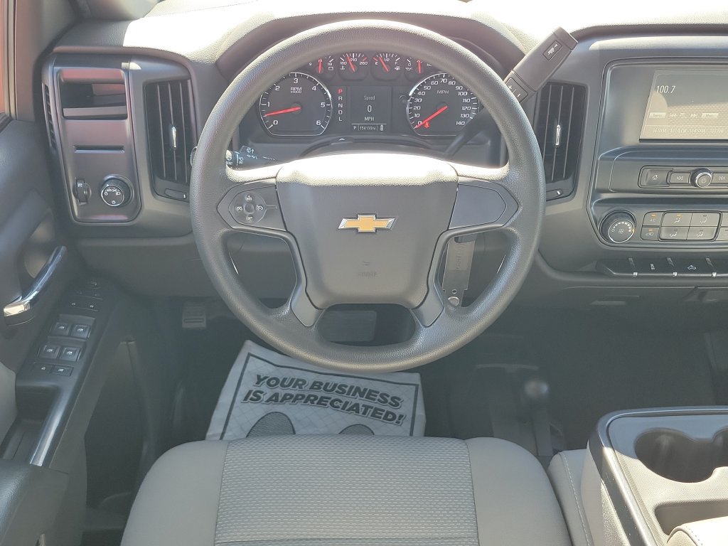 Used 2018 Chevrolet Silverado 1500 Custom w/ Custom Convenience Package AWD/4WD image 30