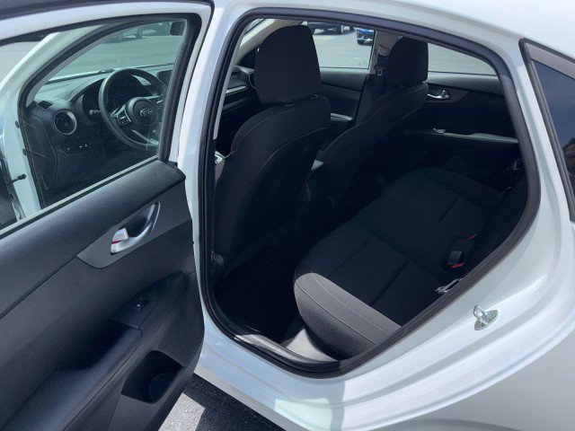 Used 2021 Kia Forte LXS FWD image 14