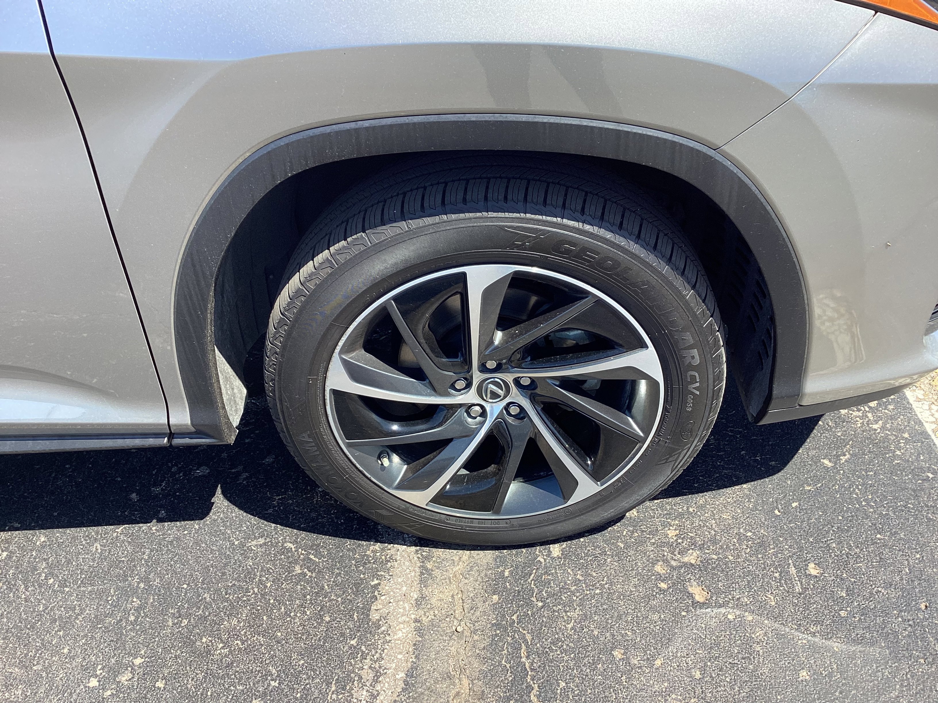 Used 2019 Lexus RX 450h AWD w/ Luxury Package image 3