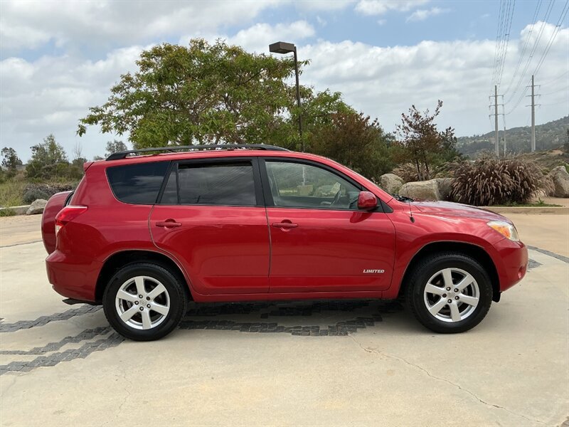 Used 2007 Toyota RAV4 Limited FWD image 6