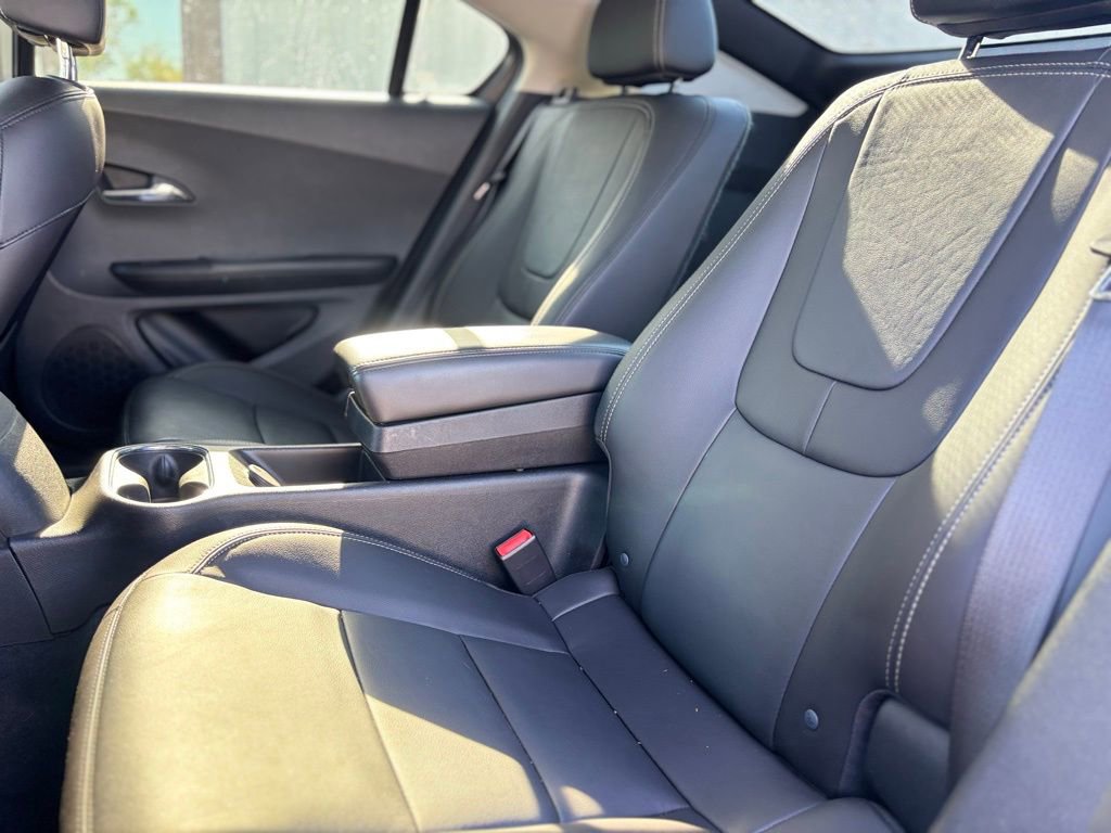 Used 2015 Chevrolet Volt Premium w/ Premium Trim Package image 19