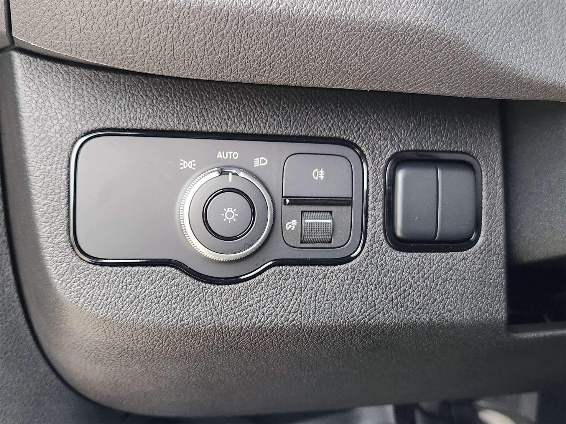 New 2026 Mercedes-Benz Sprinter 144 Cargo image 18