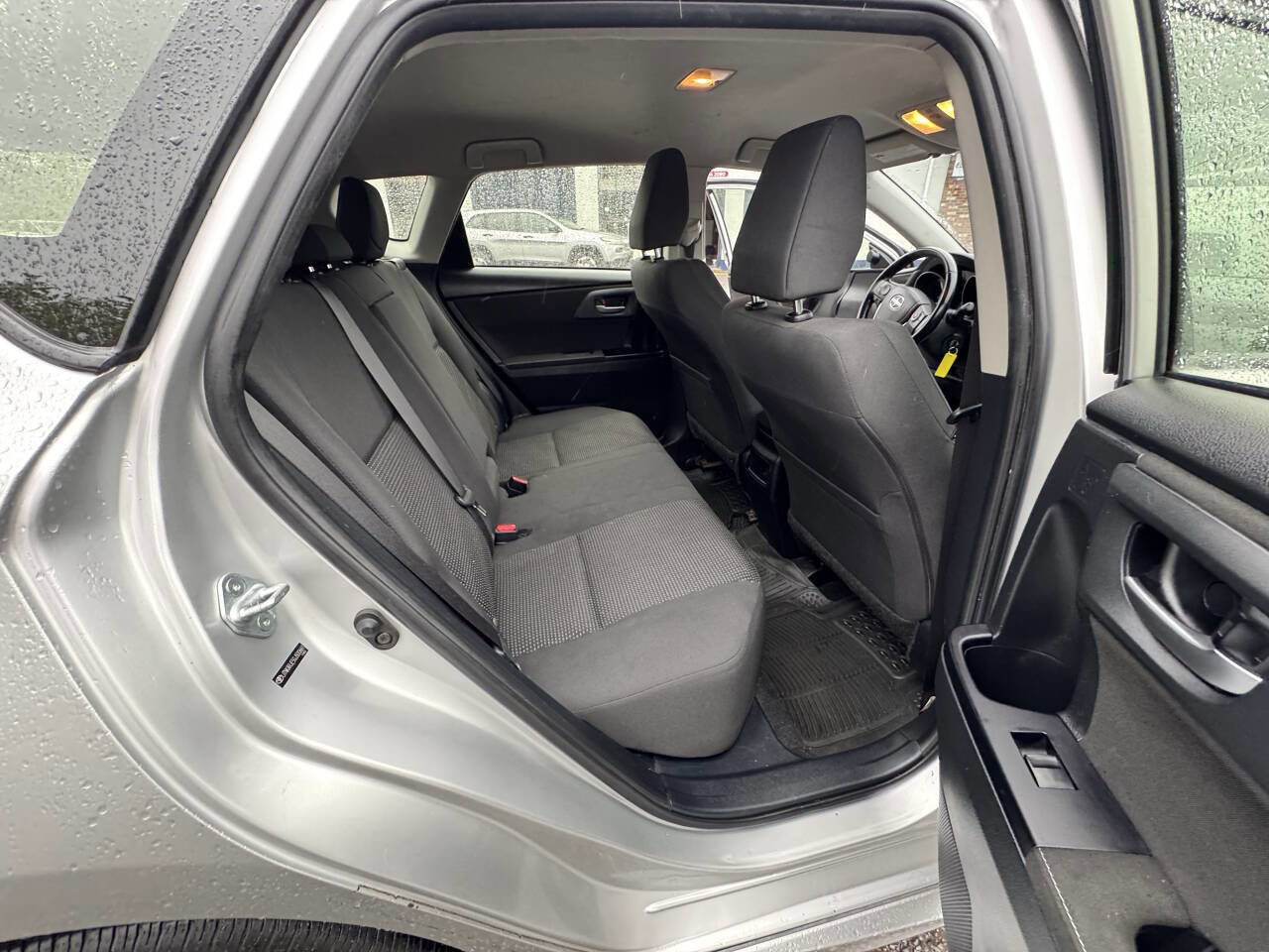 Used 2016 Scion iM Base 4dr Hatchback CVT image 38