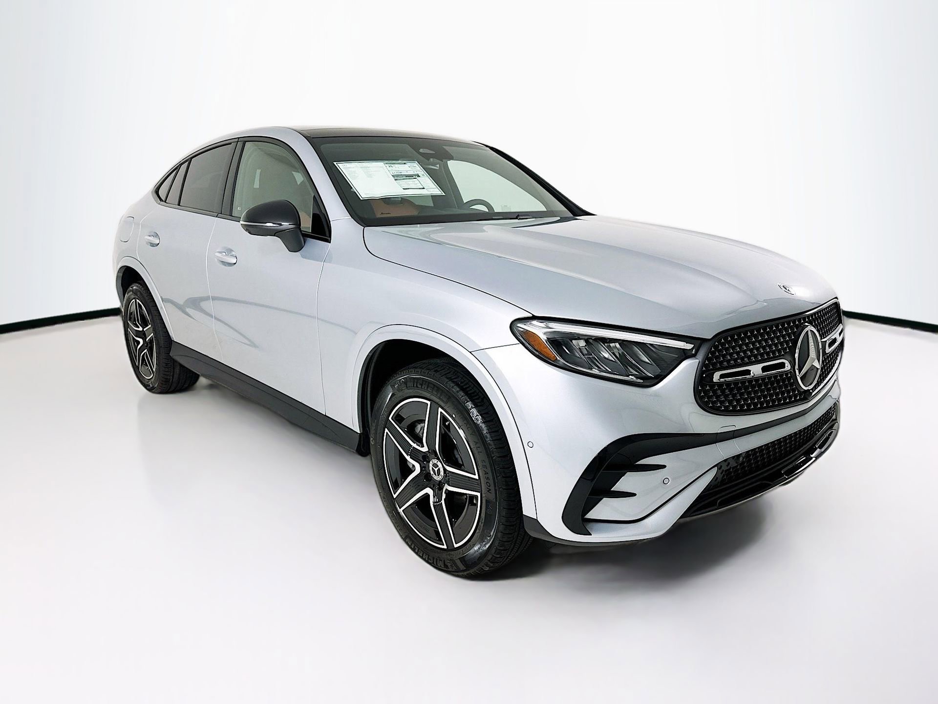 New 2026 Mercedes-Benz GLC 300 4MATIC image 1