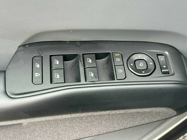 Used 2024 Kia EV9 Land AWD/4WD image 13