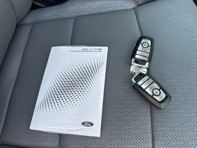 Used 2024 Ford F150 Lariat w/ FX4 Off-Road Package image 22