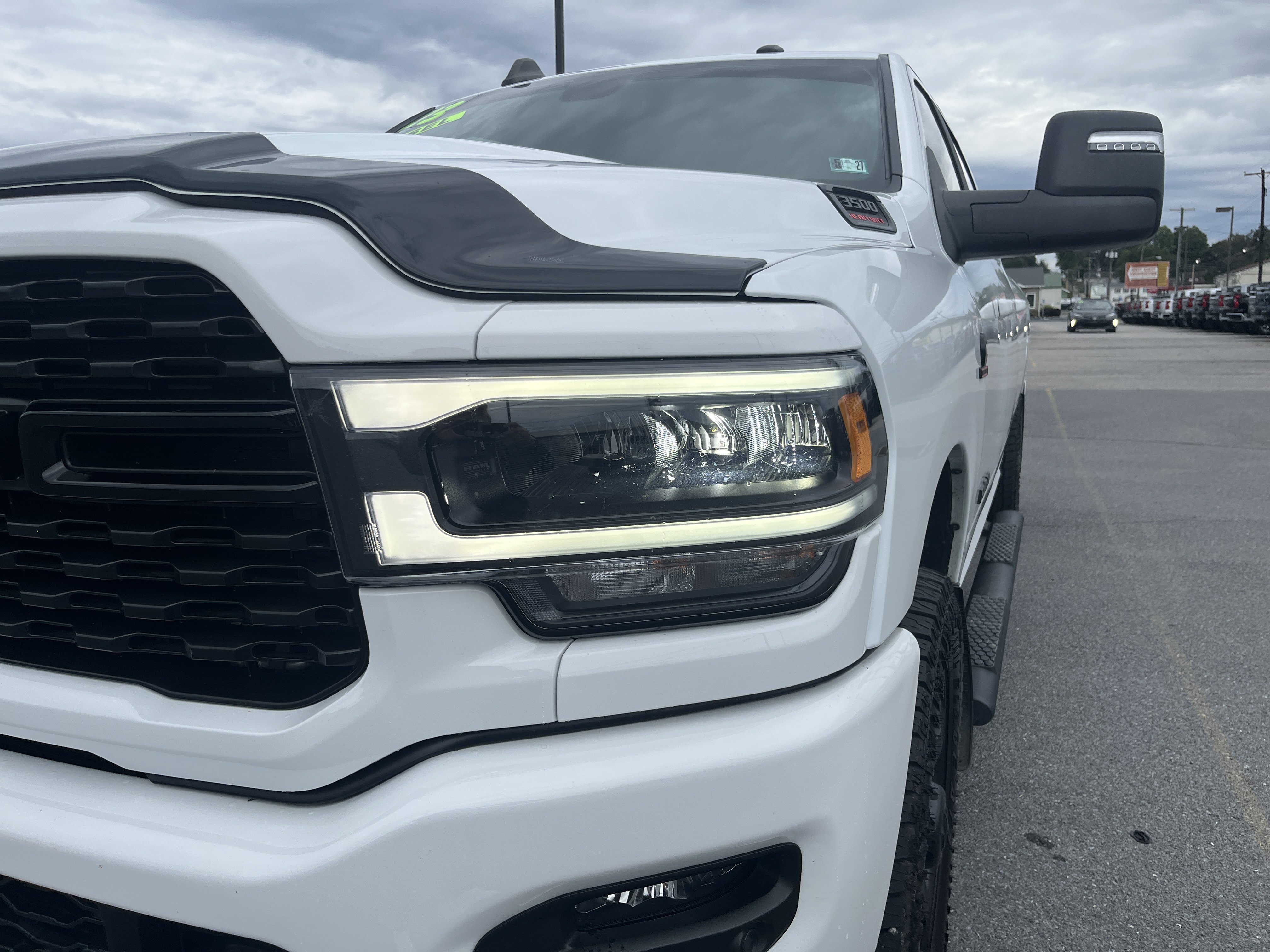 Used 2023 RAM 3500 Big Horn w/ Level B Equipment Group AWD/4WD image 11