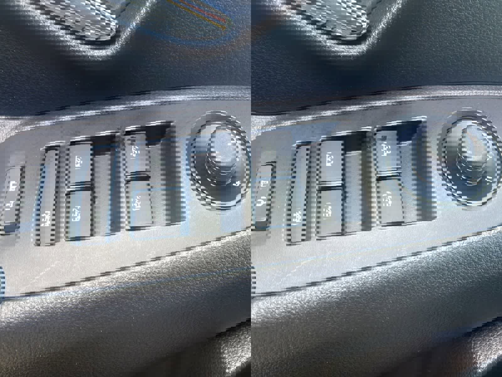 Used 2022 Chevrolet Trax LS w/ Tint and Cruise Package image 17