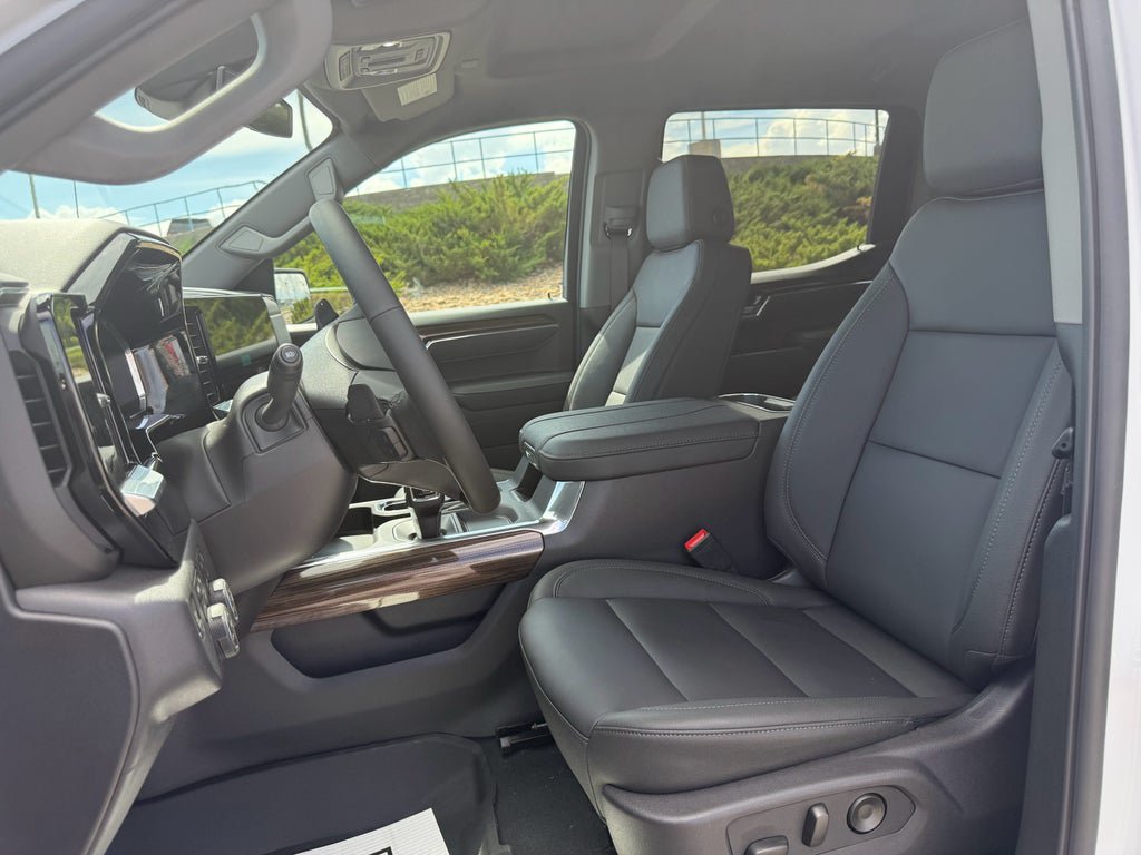 New 2026 Chevrolet Silverado 1500 LT Trail Boss w/ LT Trail Boss Premium Package AWD/4WD image 11