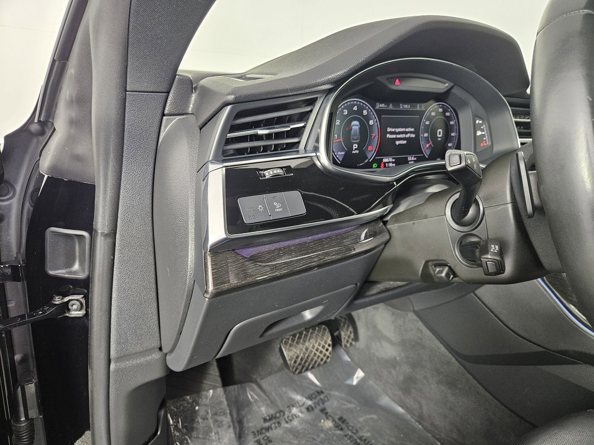 Used 2020 Audi Q8 Premium Plus w/ Premium Plus Package AWD/4WD image 19
