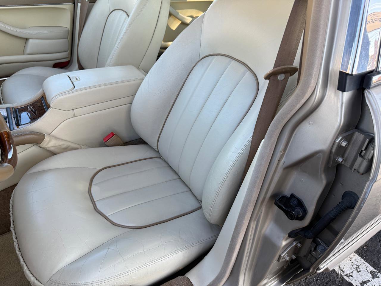 Used 1997 Jaguar XJ Vanden Plas Vanden Plas image 17