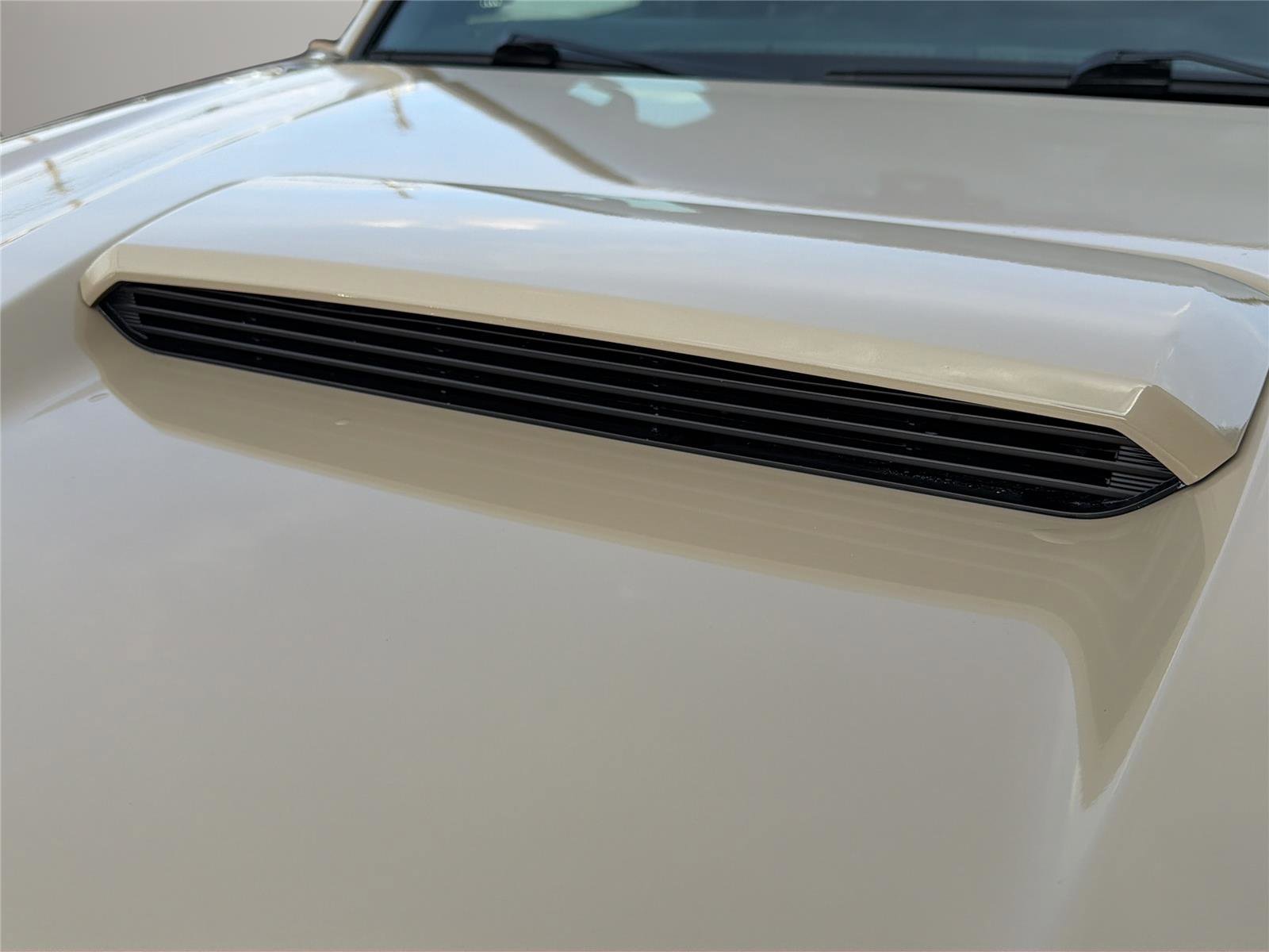 Used 2018 Toyota Tacoma TRD Sport AWD/4WD image 11