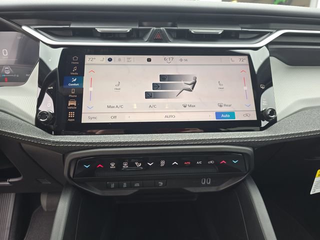 New 2026 Jeep Cherokee Laredo AWD/4WD image 32