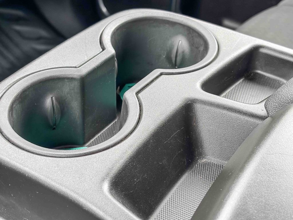 Used 2025 Chevrolet Silverado 2500 LT w/ Convenience Package image 33