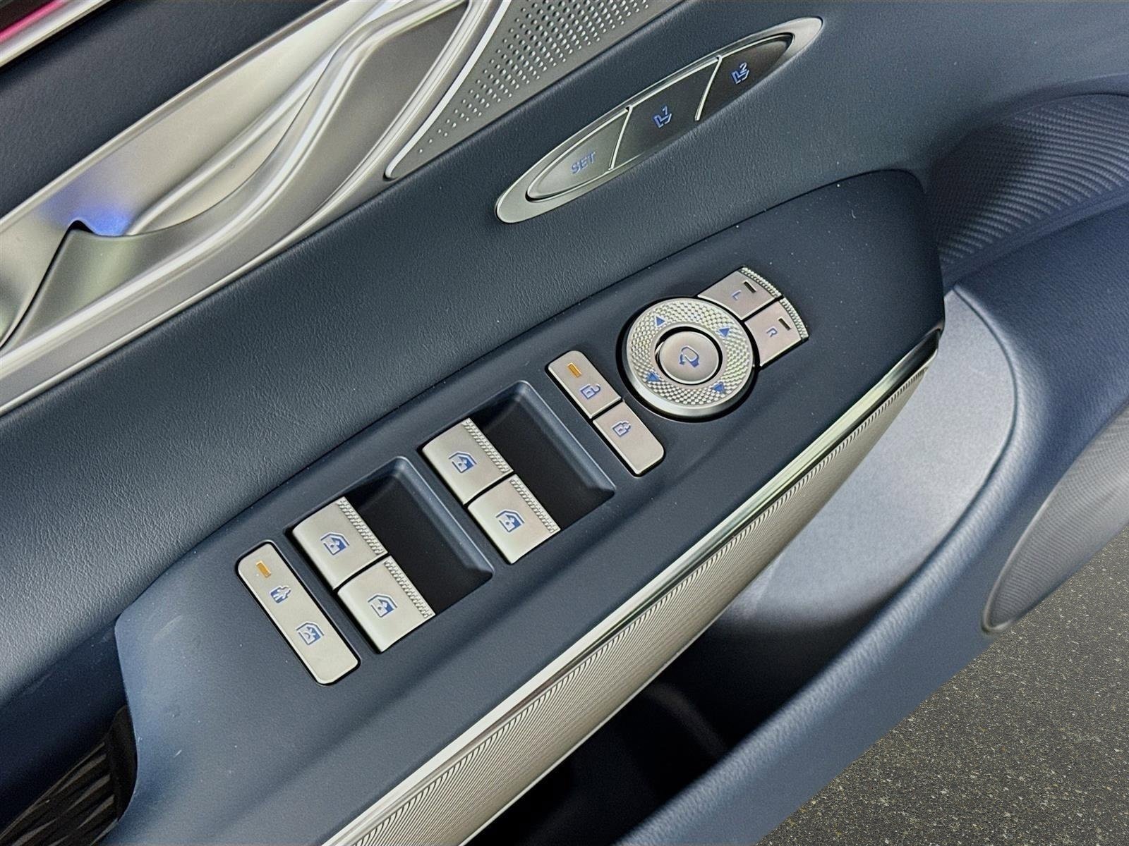 New 2026 Genesis GV70 3.5T Sport Advanced image 20