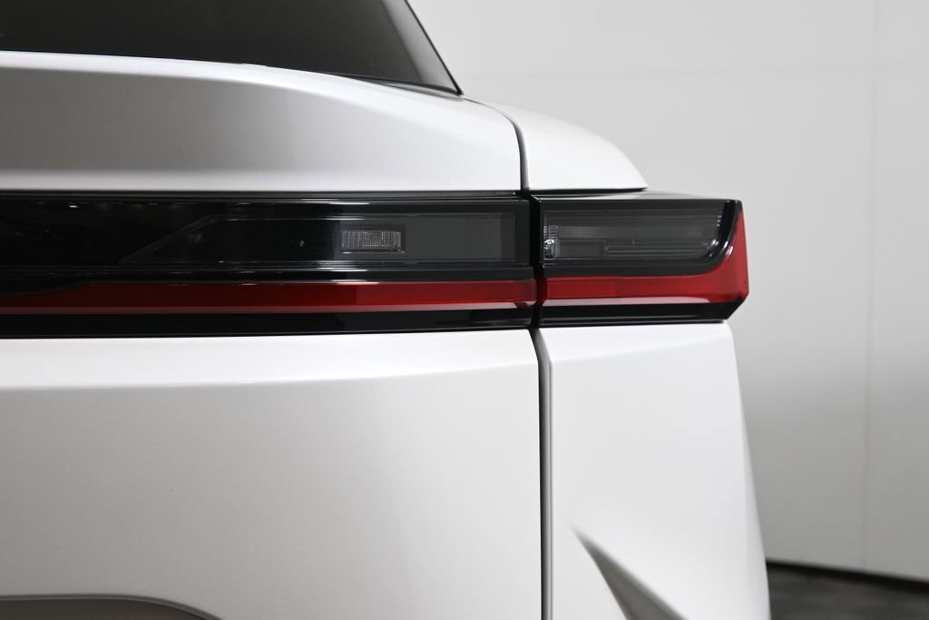 Used 2023 Lexus RZ 450e Premium w/ Accessory Package (2T) image 13