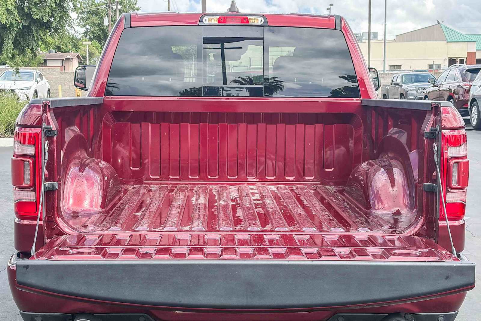 Used 2024 RAM 1500 Laramie image 24