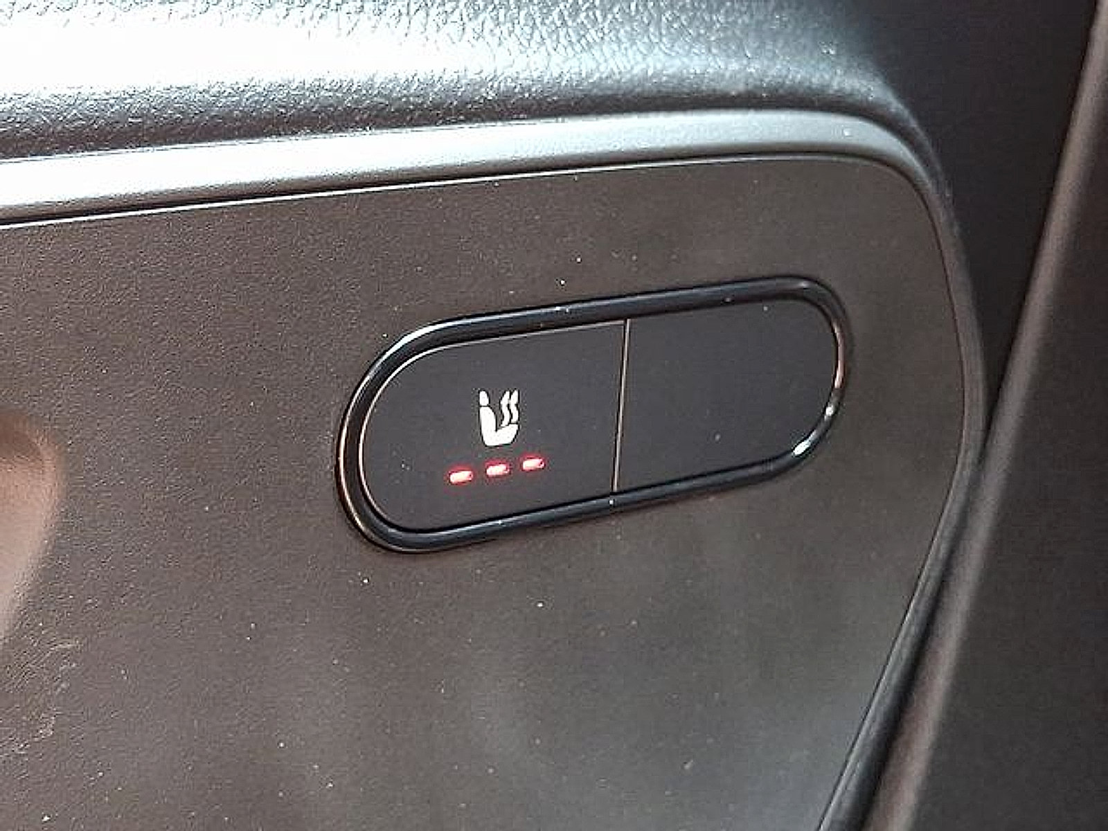 Used 2025 Mercedes-Benz Sprinter 2500 image 25