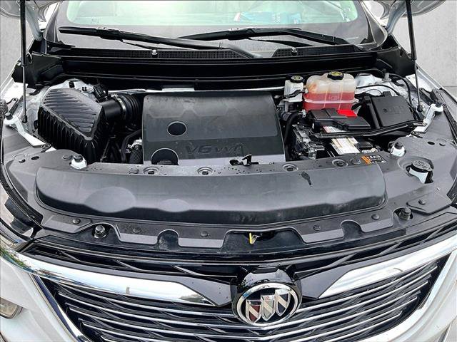Used 2024 Buick Enclave Essence FWD image 11