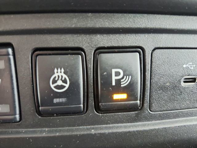 Used 2024 Nissan Frontier SV w/ SV Convenience Package image 24