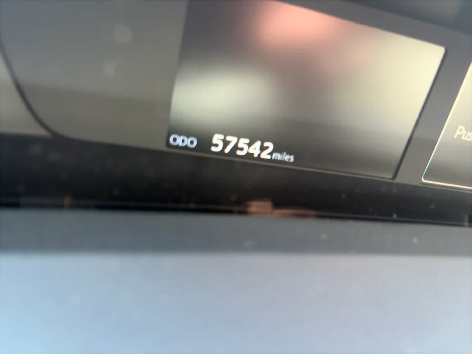 Used 2020 Toyota Prius LE FWD image 8