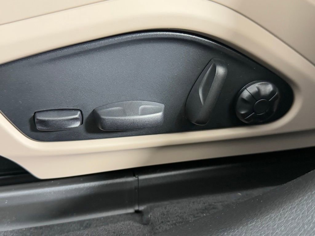 New 2026 Porsche Panamera image 29