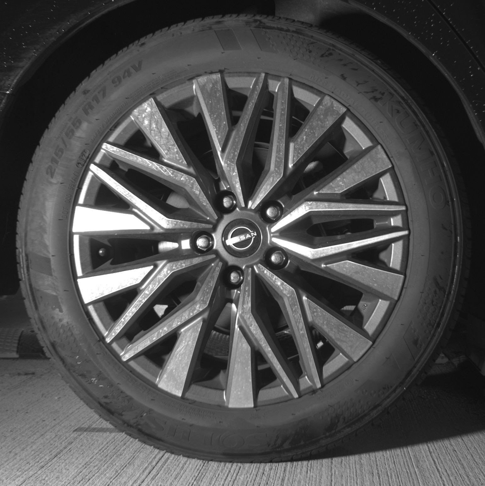 Used 2025 Nissan Altima 2.5 SV FWD image 18