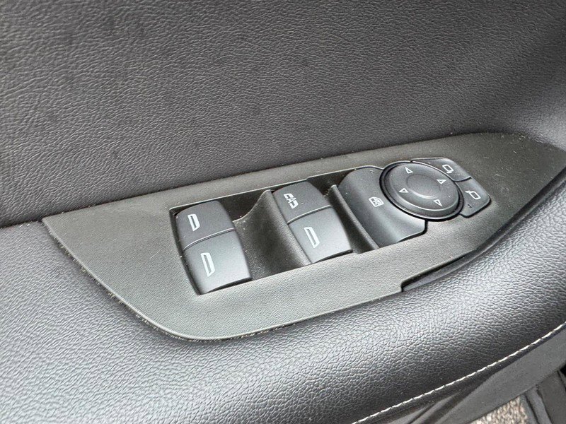 Certified 2024 Chevrolet Blazer LT w/ Convenience Package image 16