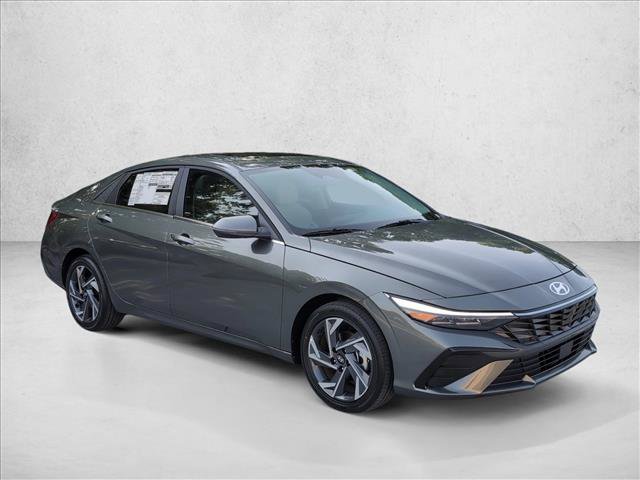 New 2026 Hyundai Elantra Limited FWD image 7