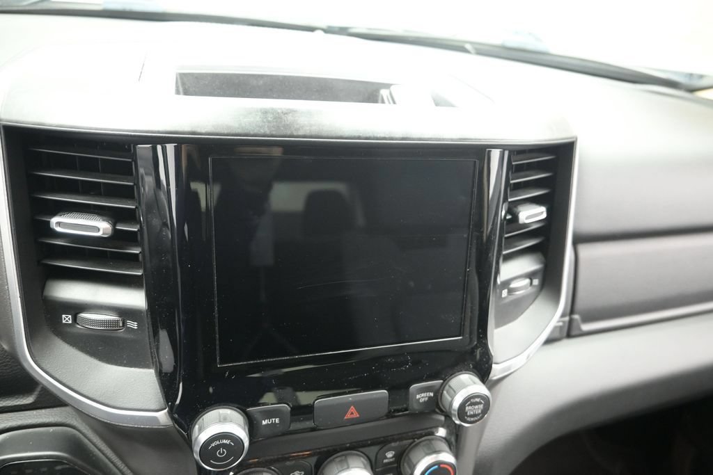 Used 2020 RAM 1500 Big Horn RWD image 13