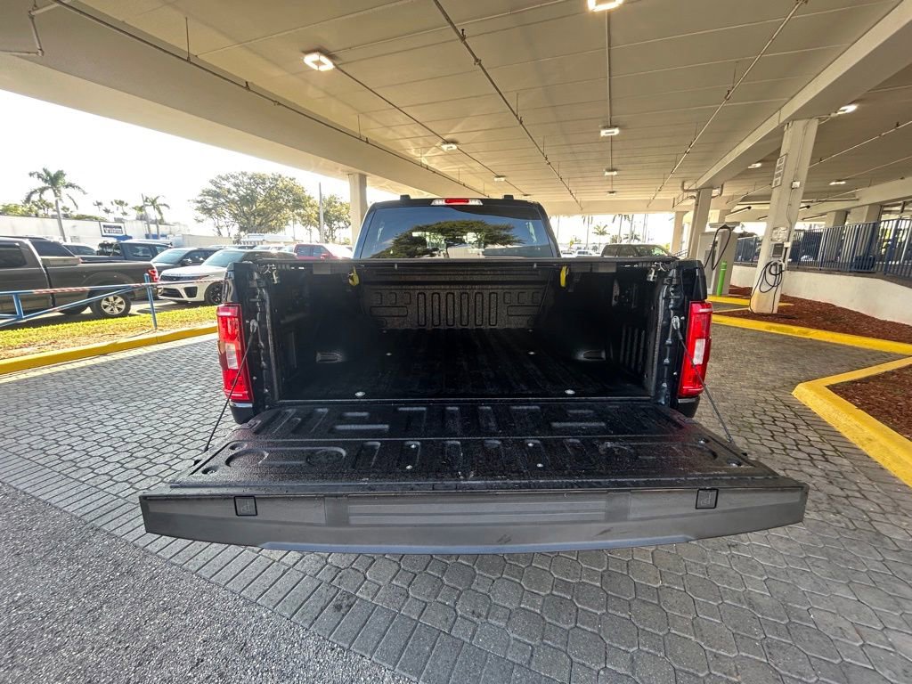 Used 2022 Ford F150 XLT w/ Equipment Group 302A High image 33