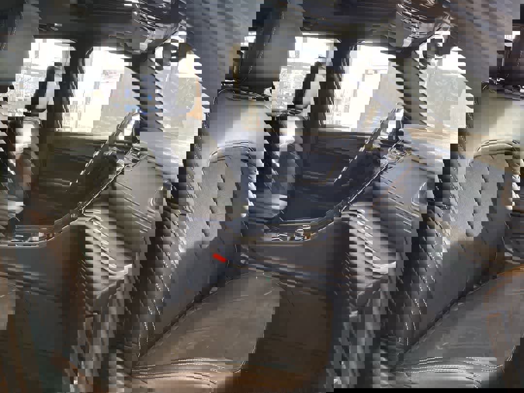 Used 2024 Jeep Grand Cherokee Altitude image 24