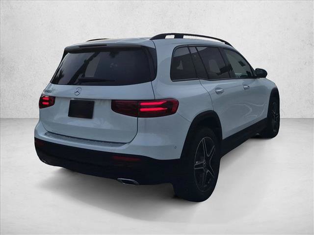 New 2026 Mercedes-Benz GLB 250 image 2