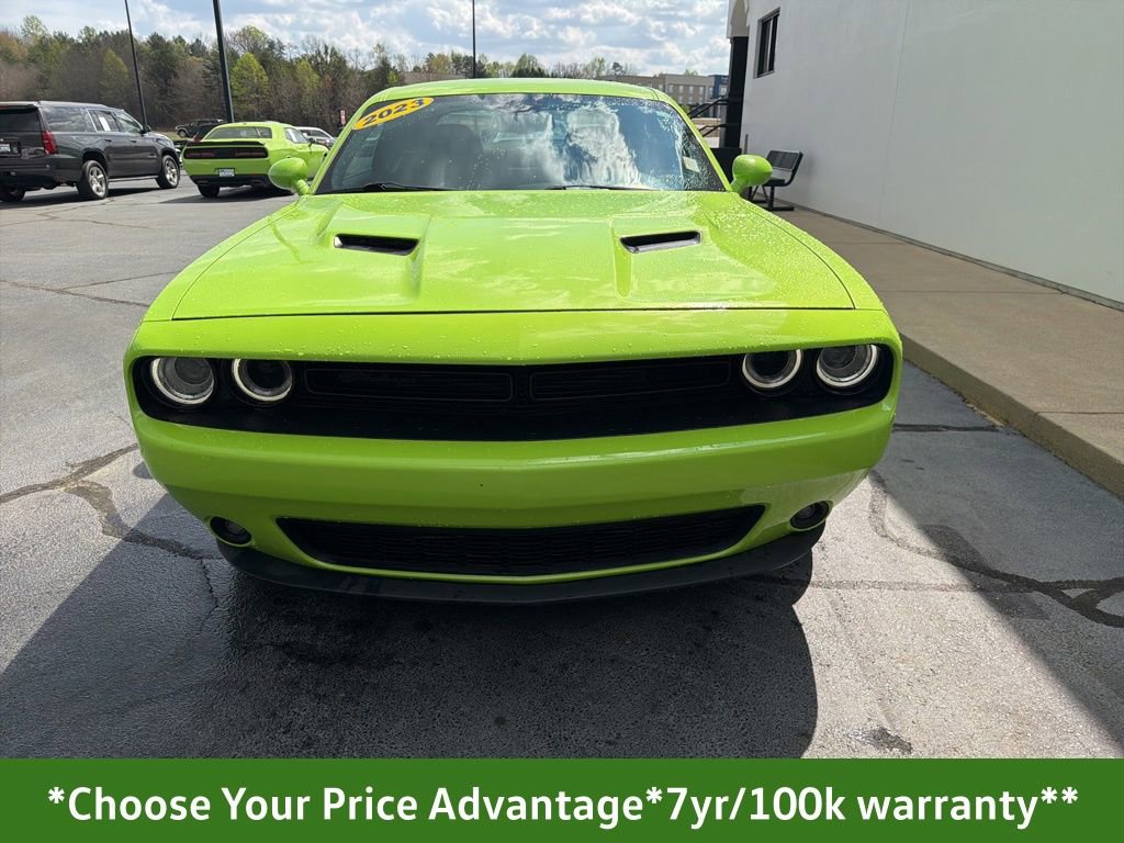 Certified 2023 Dodge Challenger SXT w/ Blacktop Package image 7