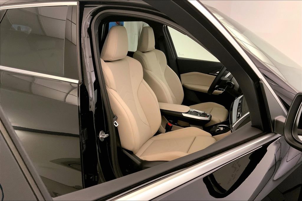 New 2025 BMW X1 xDrive28i w/ Technology Package image 7