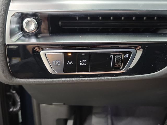 New 2026 Cadillac Lyriq Luxury w/ LPO, Floor Liner Package AWD/4WD image 23