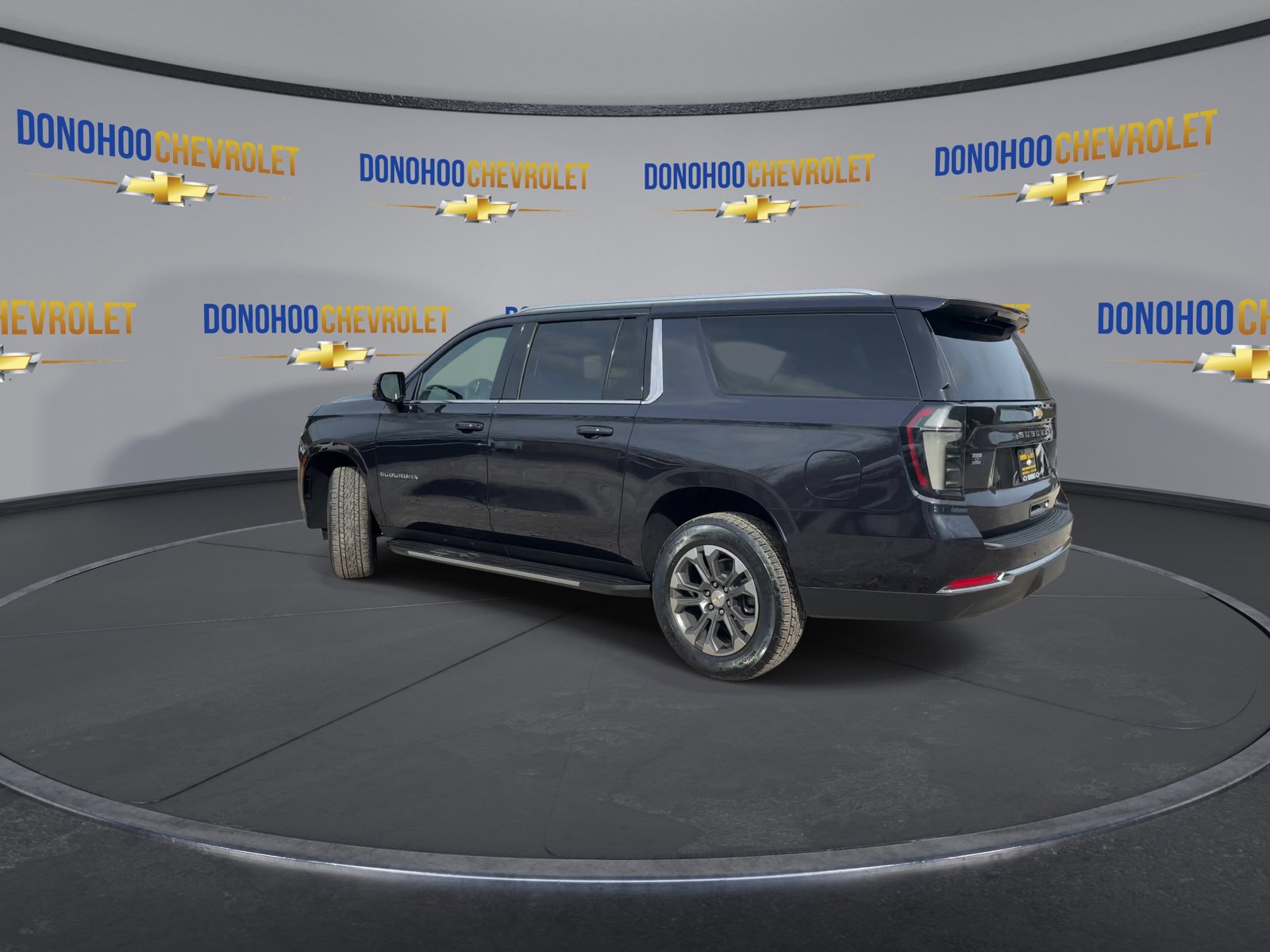 New 2026 Chevrolet Suburban LT w/ Comfort Package image 9