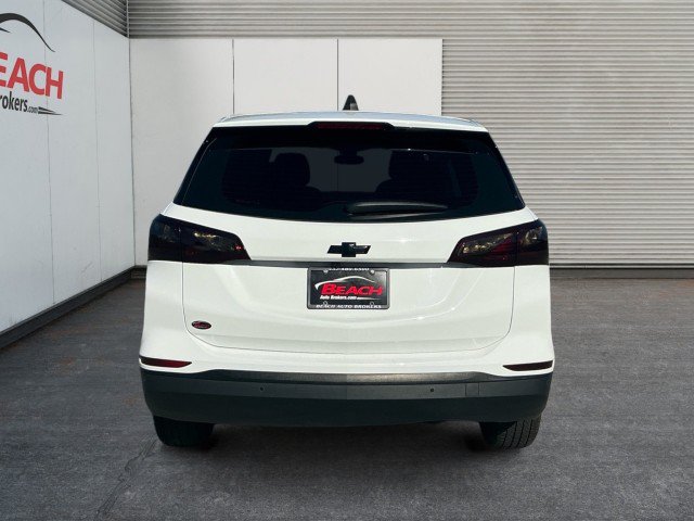 Used 2021 Chevrolet Equinox LS w/ LPO, Floor Liner Package FWD image 14