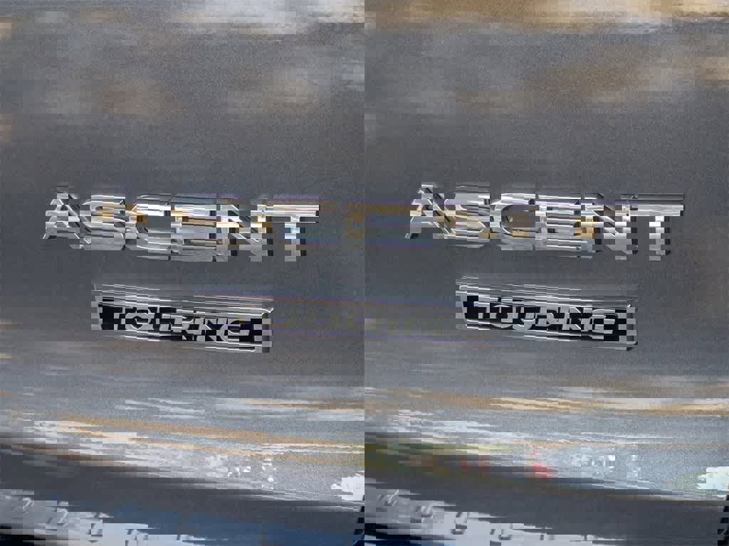 Used 2023 Subaru Ascent Touring image 14