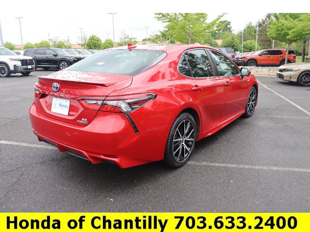 Used 2021 Toyota Camry SE FWD image 7
