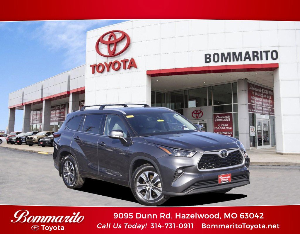 Used 2022 Toyota Highlander XLE image 1