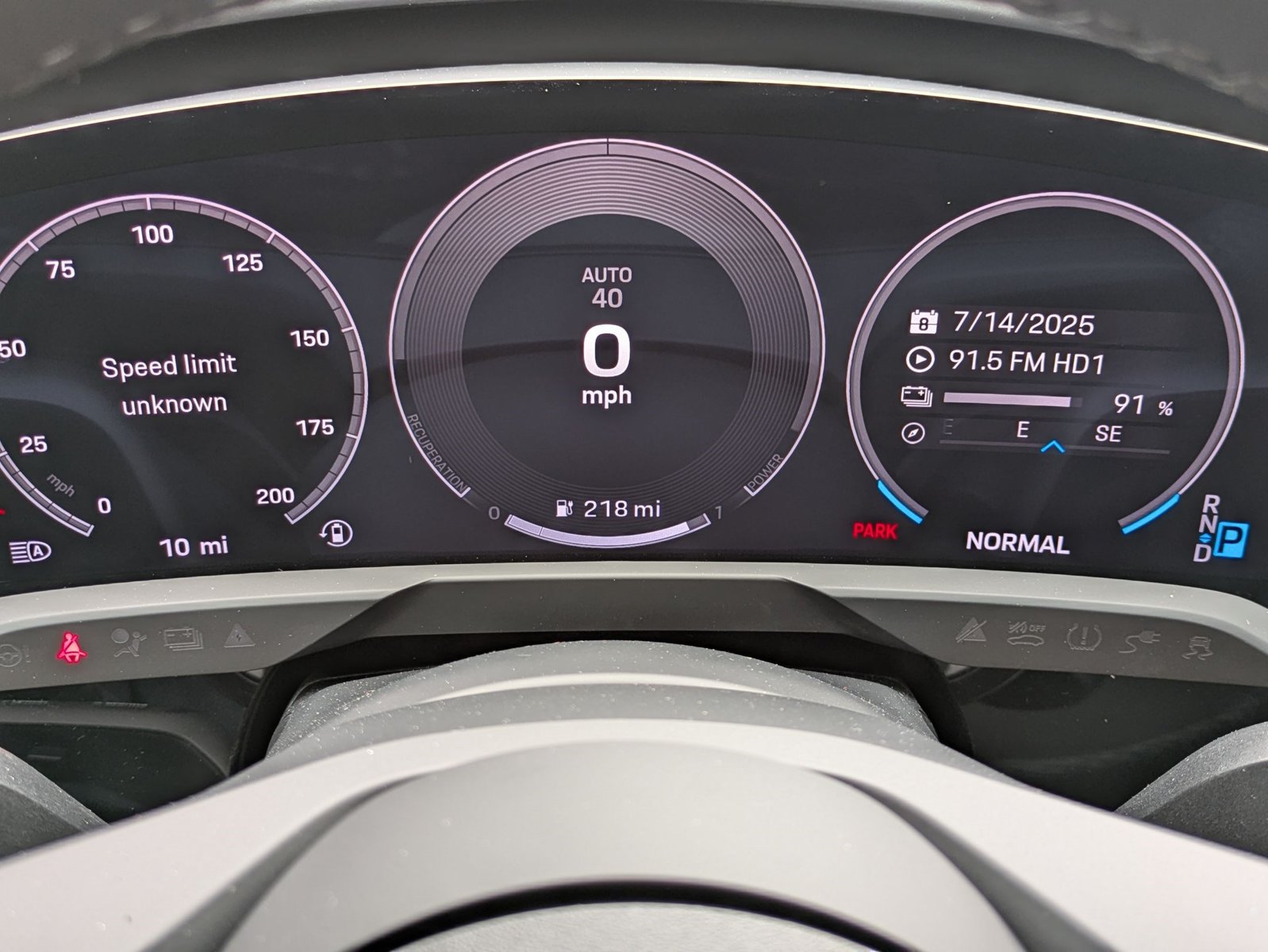 Certified 2025 Porsche Taycan AWD/4WD image 16