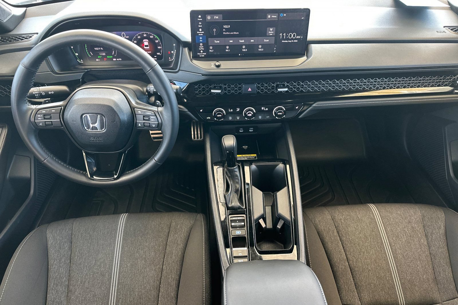 Used 2025 Honda Accord Sport image 13