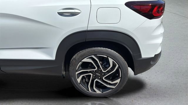 Used 2024 Chevrolet TrailBlazer RS image 34