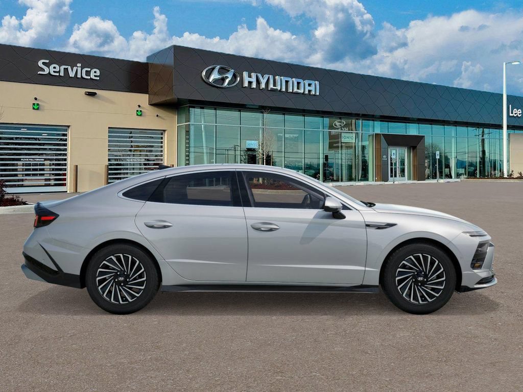 New 2026 Hyundai Sonata Limited FWD image 7