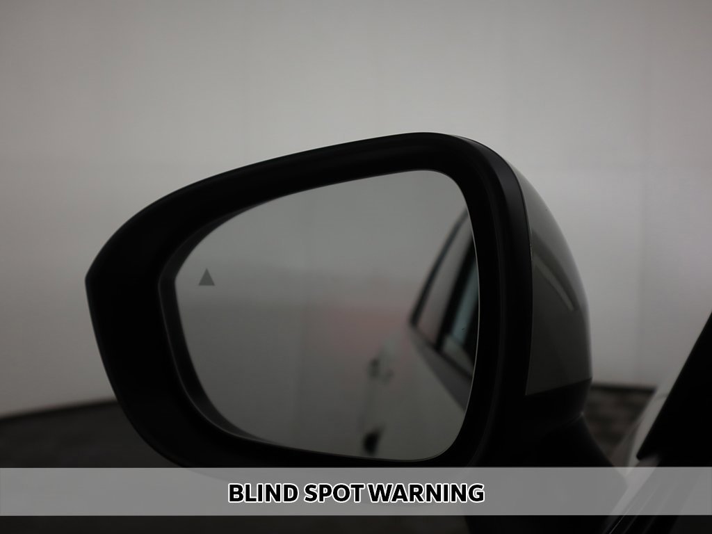 Used 2023 Nissan Rogue SL w/ SL Premium Package image 7